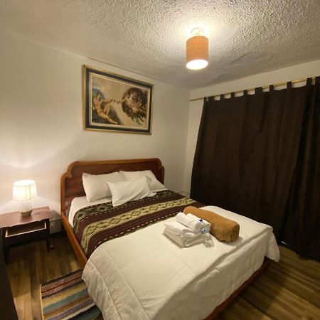El Monasterio Apartment กีโต ภายนอก รูปภาพ