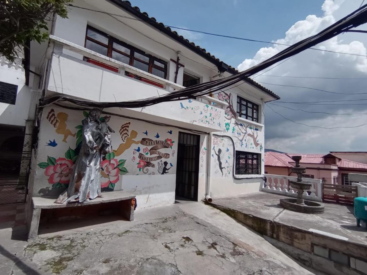 El Monasterio Apartment กีโต ภายนอก รูปภาพ